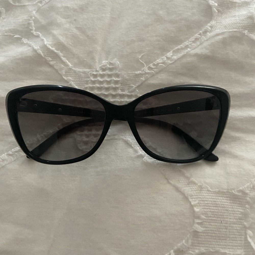 Versace Cat-eye sunglasses Model 4264-B